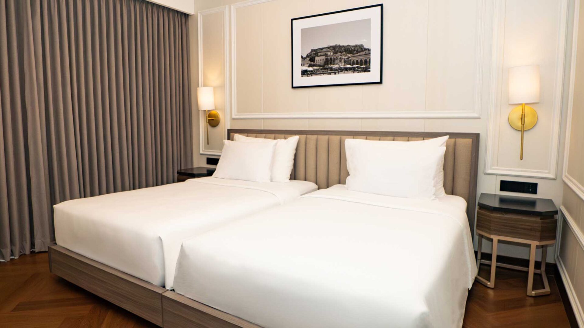 Deluxe Twin Non Balcony