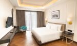 Executive King Pool View