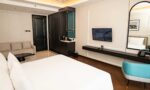 Executive King Pool View
