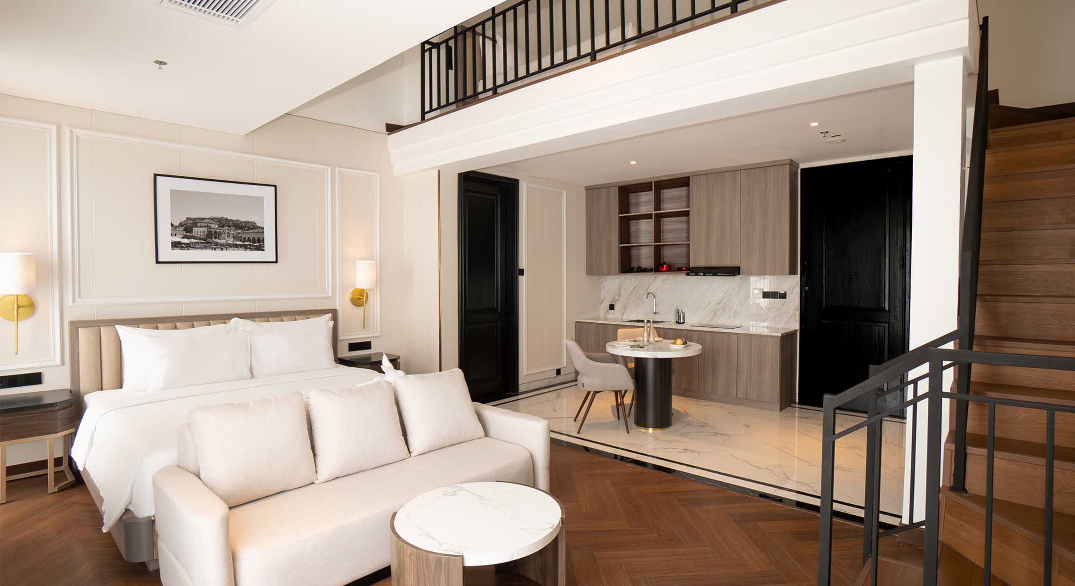 Mezzanine Suite Pool View